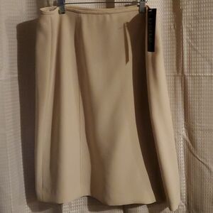 Kasper Cream Colored Lined Skirt 16P